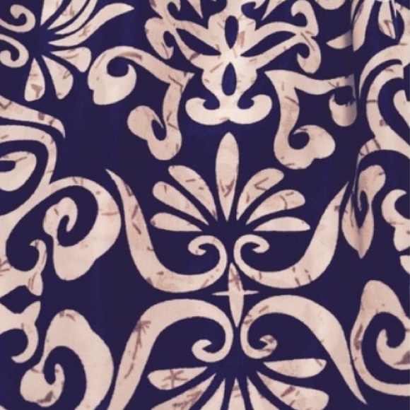 ✨💖Navy blue damask dress - Picture 2 of 3